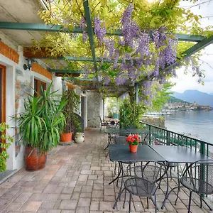  Bed & Breakfast Nest On The Italia